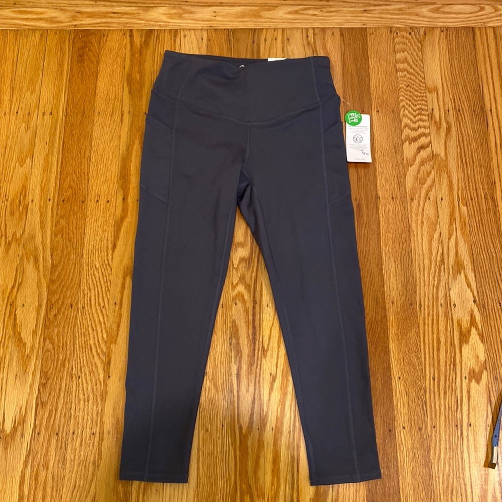 GAIAM capri leggings NWT